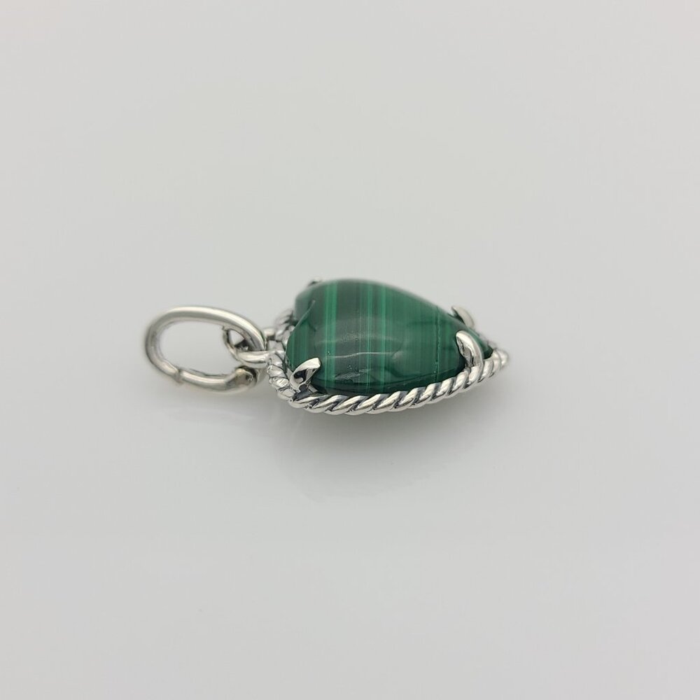 David Yurman Heart Malachite Pendant 19x23mm - Picture 3 of 7